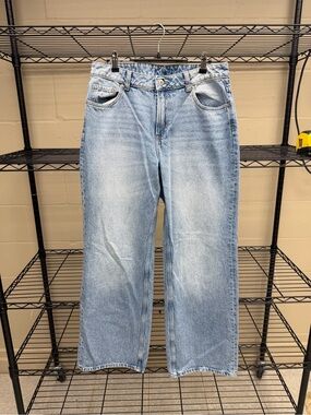 H&M Light Blue Straight-Leg Women's Jeans